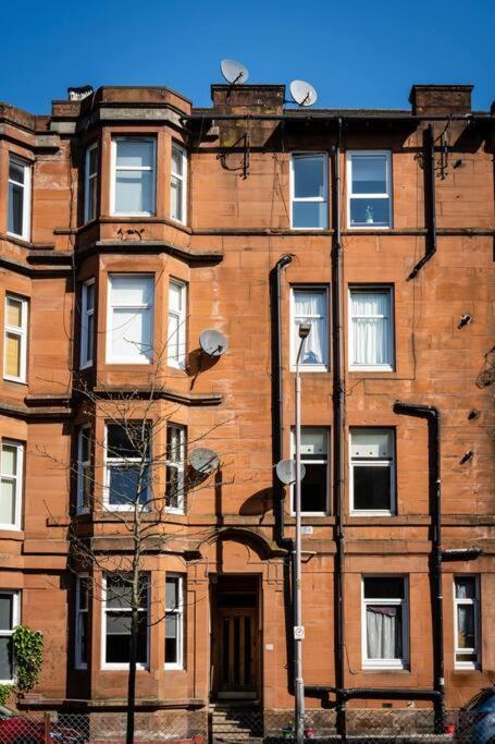 Charming 1-Bed Southside Flat In Great Location Lejlighed Glasgow Eksteriør billede